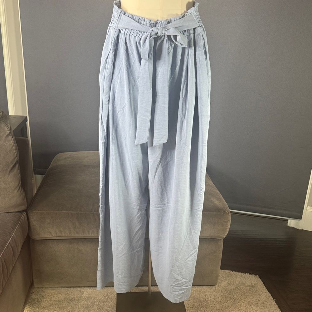 Women’s Plus Sized Light Blue Wide-Leg Pants with Tie Waist Size 4X 26W-28W NEW